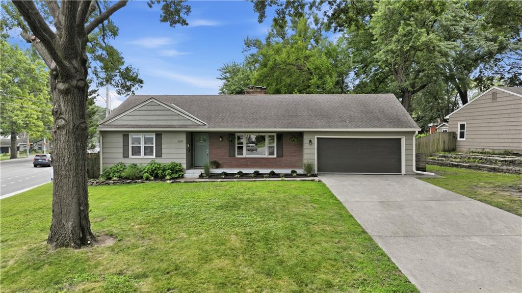 1st image of 5501 W 70th Ter, Prairie Village, KS 66208 | MLS# 2626075