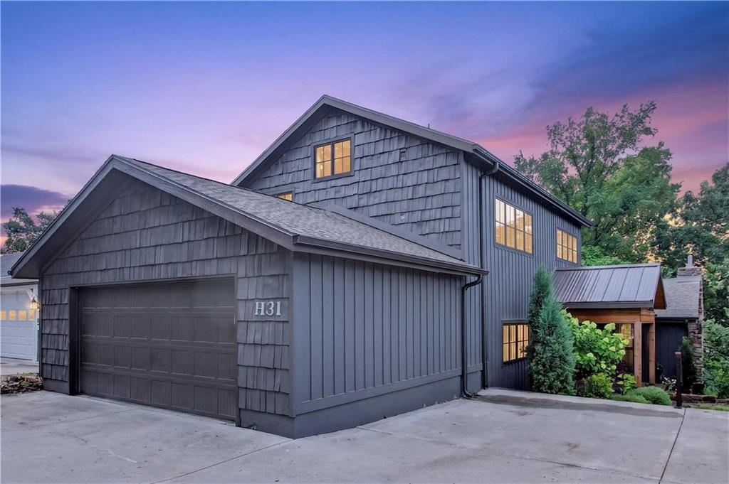 1st image of 31 H St, Lake Lotawana, MO 64086 | MLS# 2626109