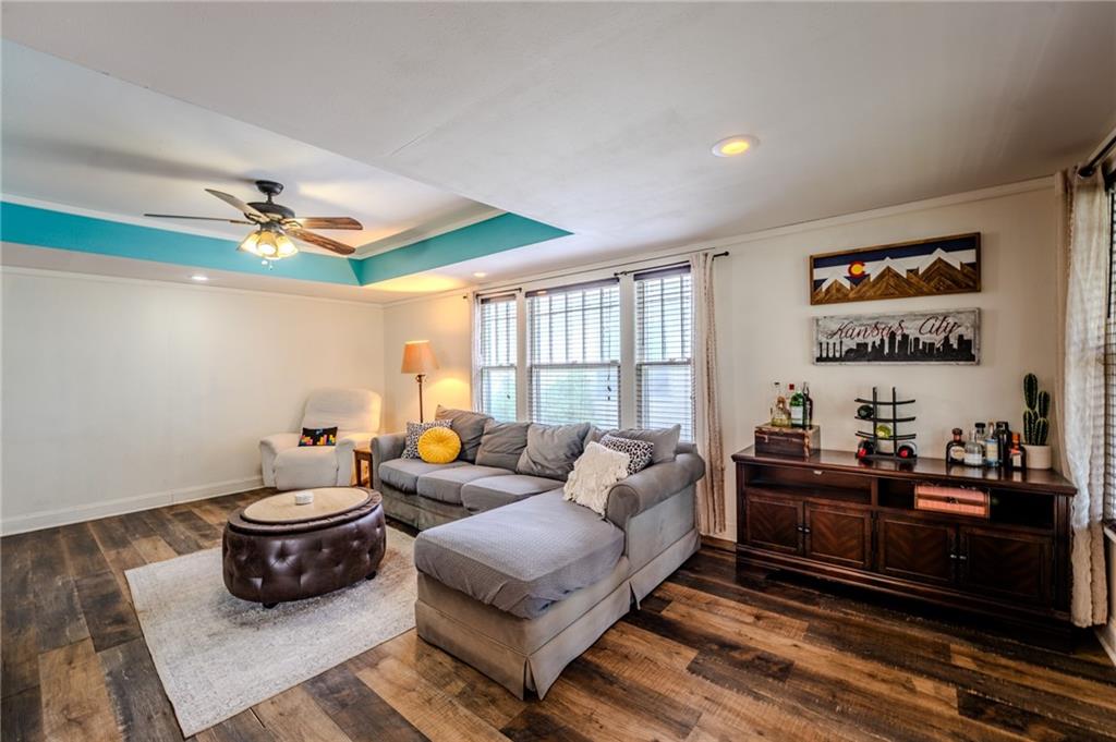 Homes for sale in Chanute, KS | 615 S Lafayette Ave, Chanute, KS 66720 | MLS# 2626145