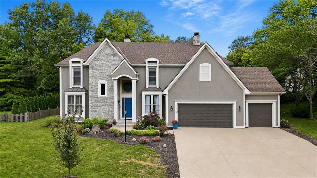 1st image of 1325 Inverness Dr, Lawrence, KS 66049 | MLS# 2626346