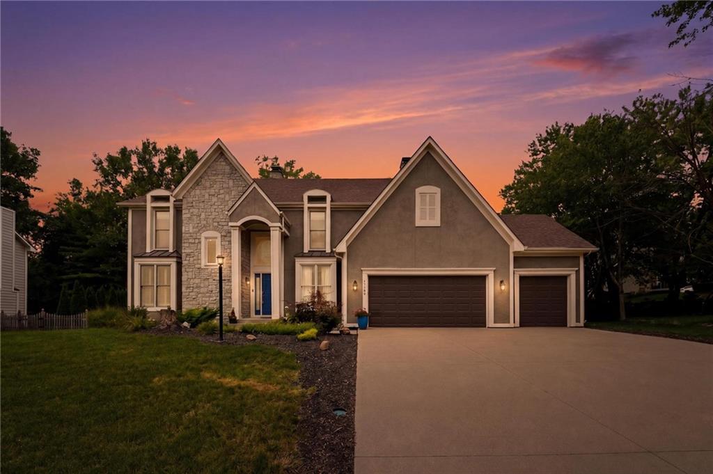2nd image of 1325 Inverness Dr, Lawrence, KS 66049 | MLS# 2626346