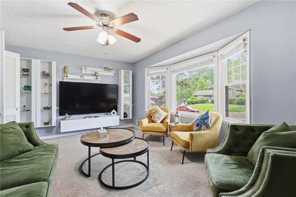 Photo 2 of Single family home for sale at 6316 Hedges Ave, Raytown, MO 64133 | MLS# 2626390 | Listing updated on 2026-09-03