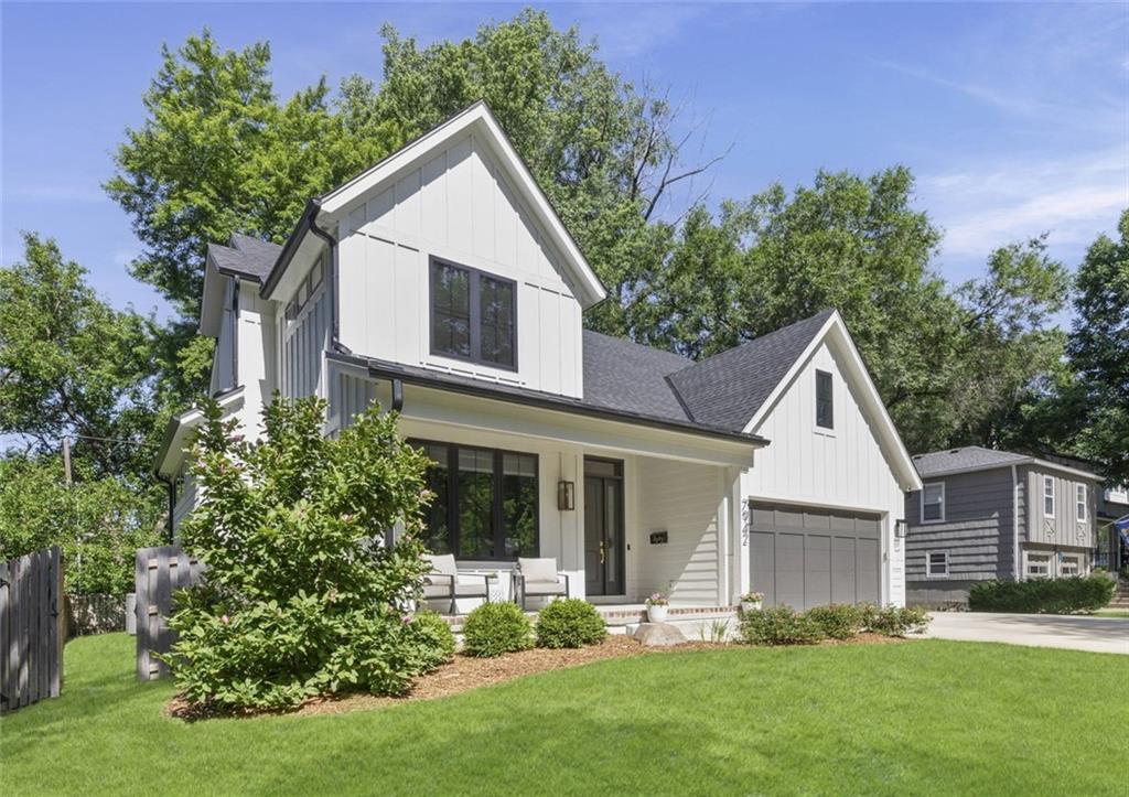 1st image of 7942 Reinhardt Ln, Prairie Village, KS 66208 | MLS# 2626400