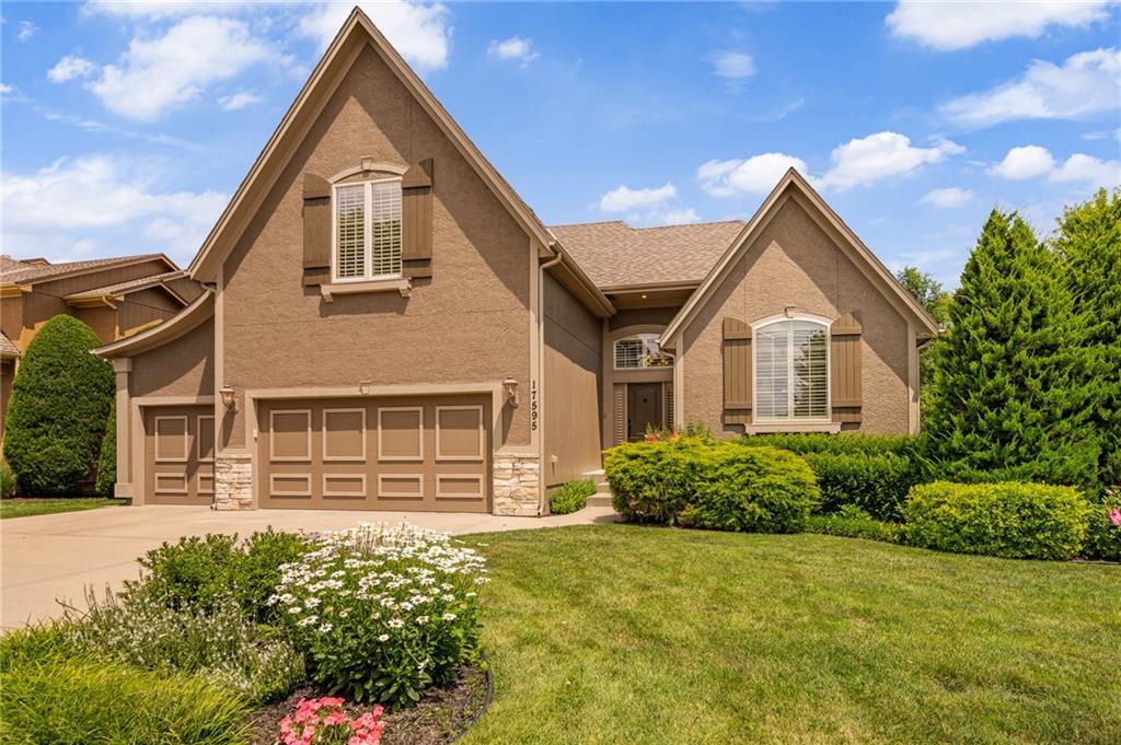 1st image of 17595 S Brockway St, Olathe, KS 66062 | MLS# 2626468