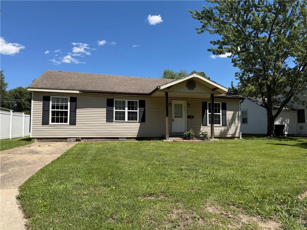 Homes for sale in Chillicothe, MO | 1405 Burnam Rd, Chillicothe, MO 64601 | MLS# 2626481