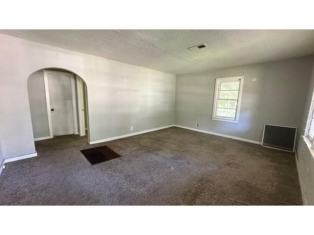 Homes for sale in Clinton, MO | 107 W Benton St, Clinton, MO 64735 | MLS# 2626492