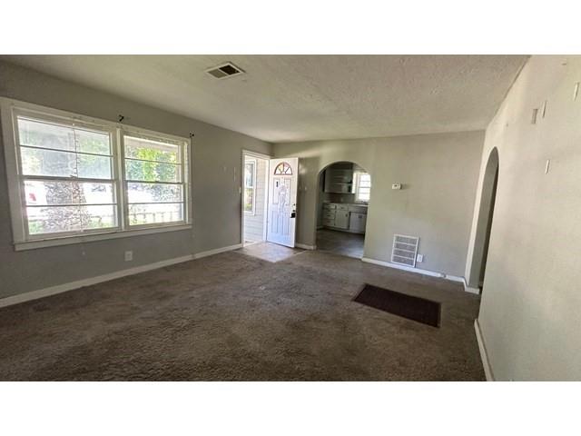 Homes for sale in Clinton, MO | 107 W Benton St, Clinton, MO 64735 | MLS# 2626492