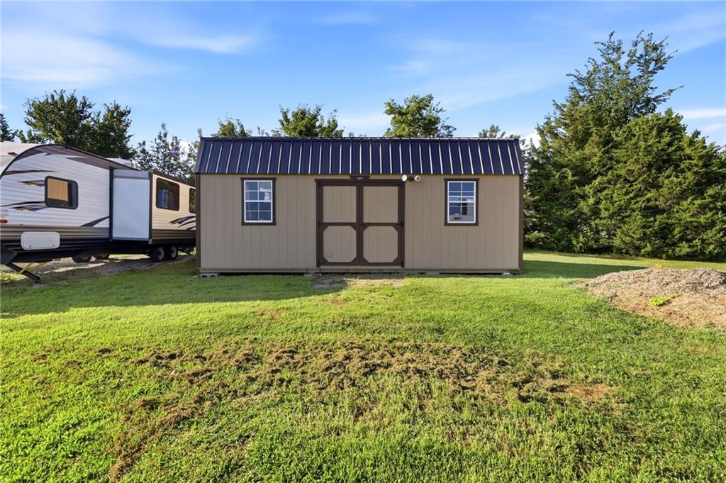 5th image of 211 Nw 415 Rd, Warrensburg, MO 64093 | MLS# 2626510