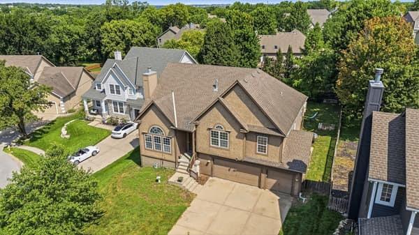 2nd image of 2346 W Piatt Ln, Olathe, KS 66061 | MLS# 2626624