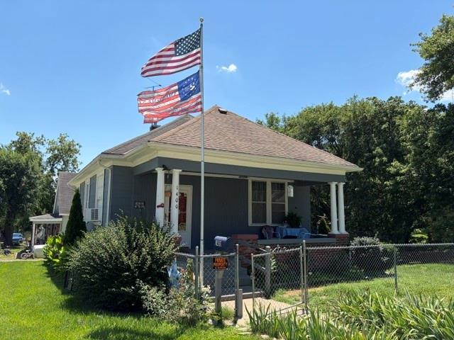 Homes for sale in Atchison, KS | 1400 Santa Fe St, Atchison, KS 66041 | MLS# 2627029