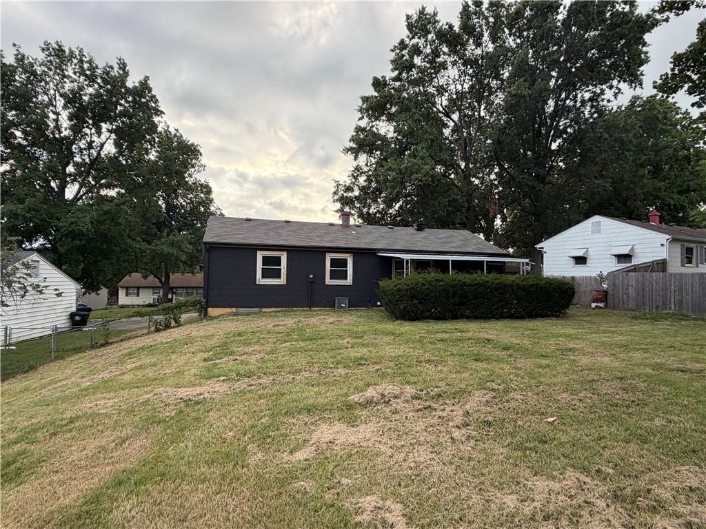 2nd image of 12808 E Bowen St, Independence, MO 64055 | MLS# 2627084