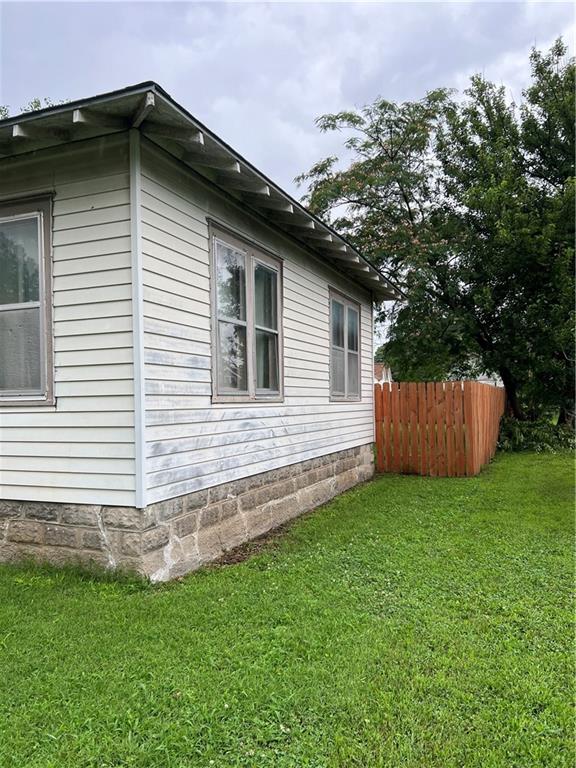 Homes for sale in Parsons, KS | 1617 Dirr Ave, Parsons, KS 67357 | MLS# 2627146