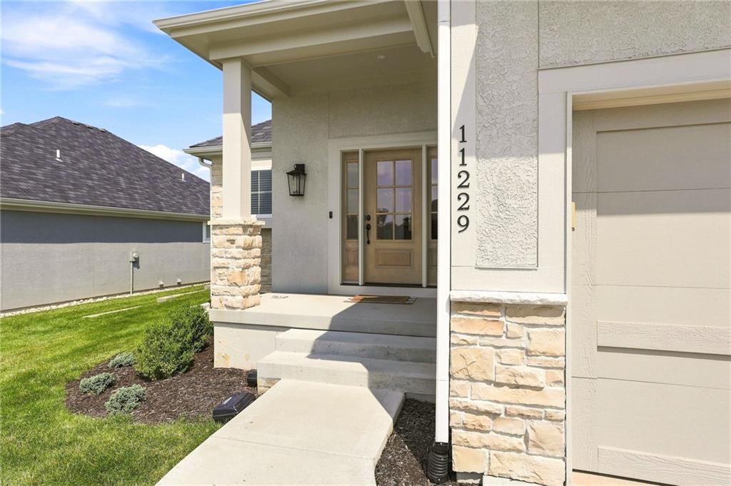 3rd image of 11229 Brome Dr, Liberty, MO 64068 | MLS# 2627223