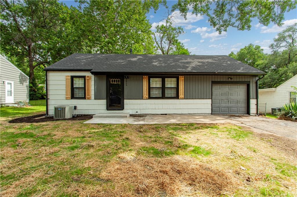 2nd image of 8809 E 71st Ter, Raytown, MO 64133 | MLS# 2627229