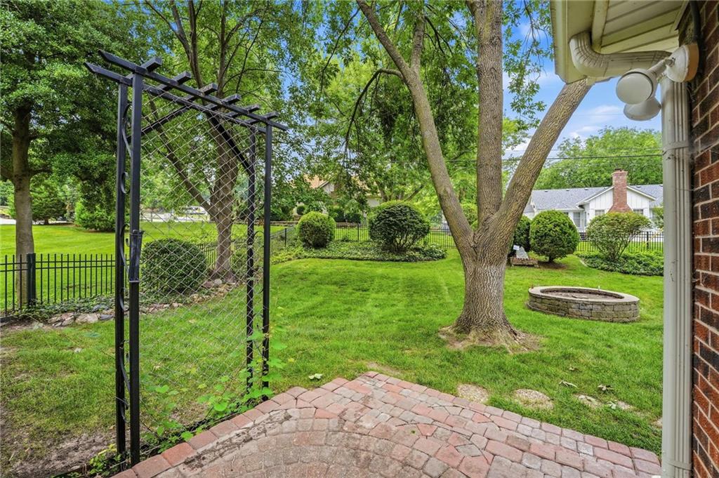 56th image of 71 E 106th Ter, Kansas City, MO 64114 | MLS# 2627418