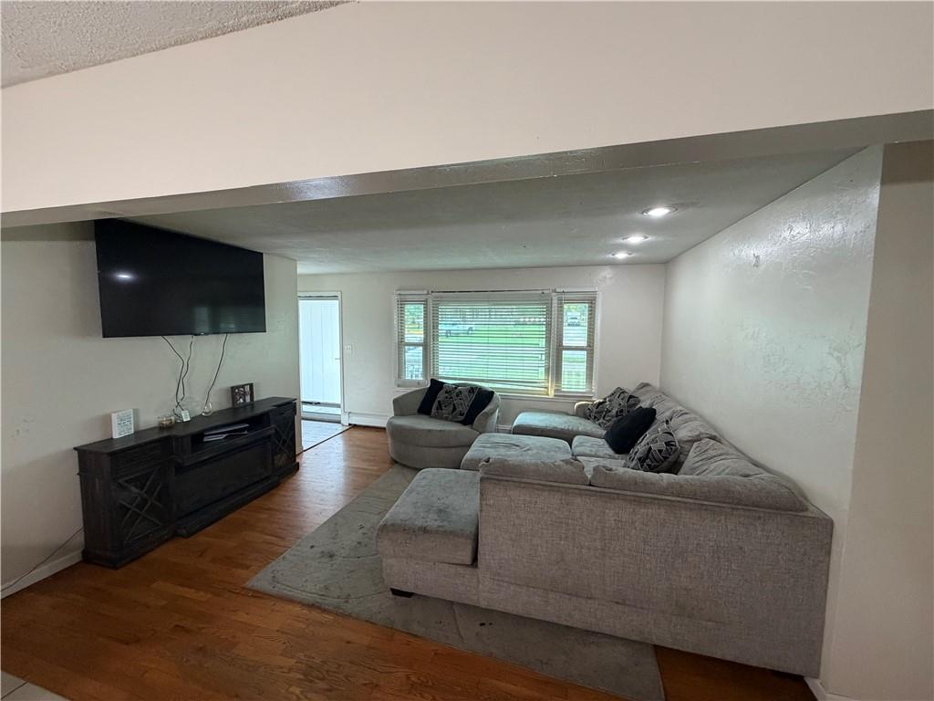 Homes for sale in Garnett, KS | 802 E 4Th Ave, Garnett, KS 66032 | MLS# 2627478