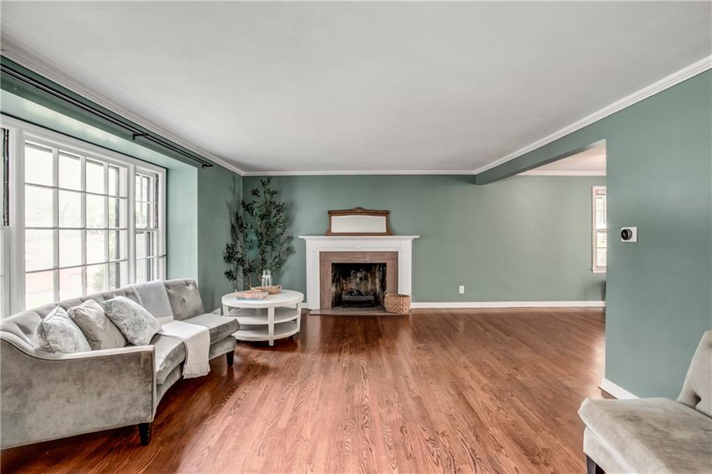 2nd image of 2821 W 73rd St, Prairie Village, KS 66208 | MLS# 2627705
