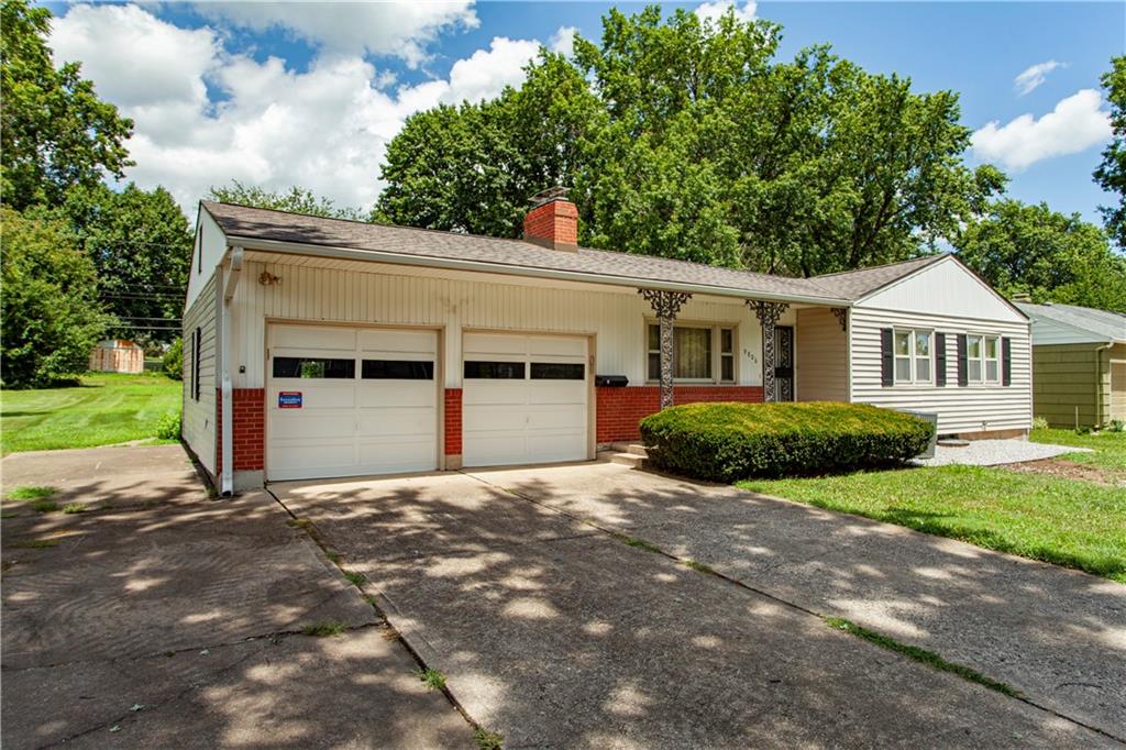 3rd image of 9806 E 77Th St, Raytown, MO 64138 | MLS# 2627806