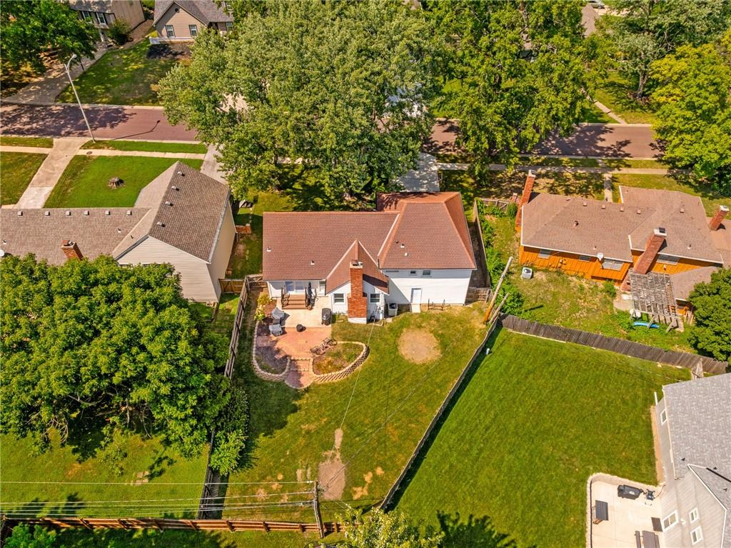 5th image of 10603 W 98 Ter, Overland Park, KS 66214 | MLS# 2627939