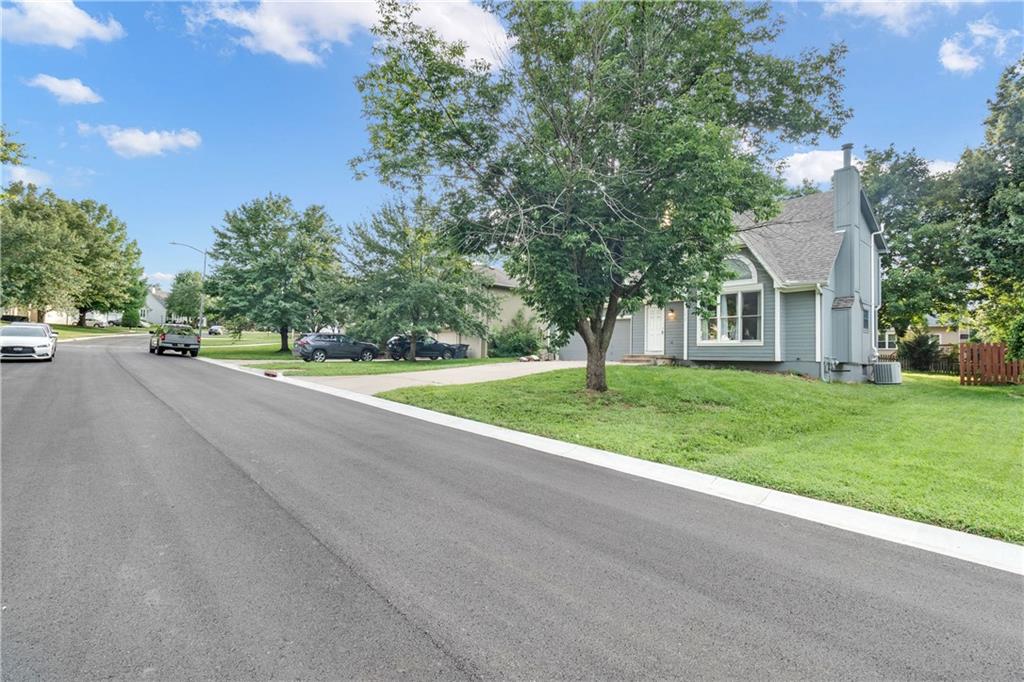 3rd image of 12435 S Parker Ter, Olathe, KS 66061 | MLS# 2628472