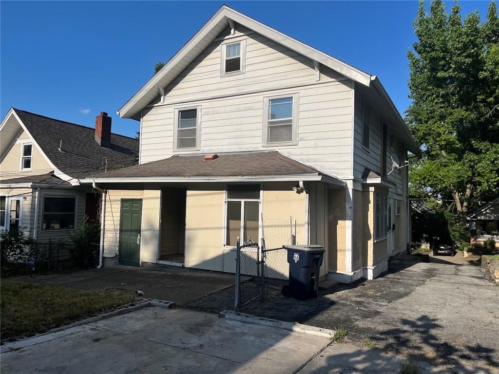 2nd image of 4512 Terrace St, Kansas City, MO 64111 | MLS# 2628521