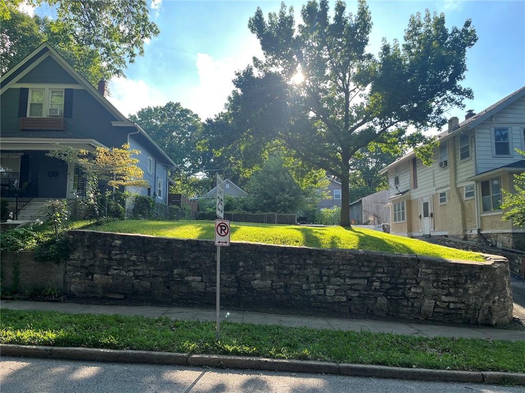 1st image of 4514 Terrace St, Kansas City, MO 64111 | MLS# 2628535