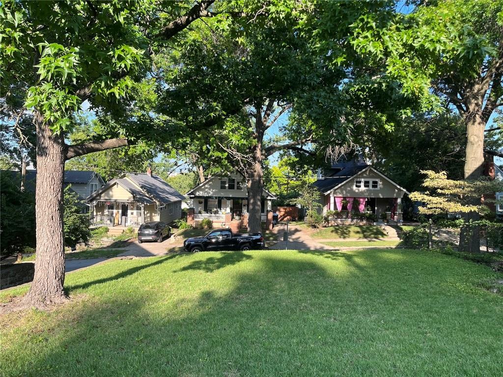 4th image of 4514 Terrace St, Kansas City, MO 64111 | MLS# 2628535