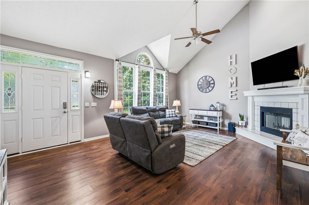 5th image of 17320 W 156Th Ter, Olathe, KS 66062 | MLS# 2628574