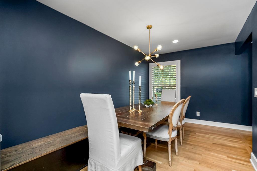 4th image of 500 Avila Cir, Kansas City, MO 64114 | MLS# 2628649