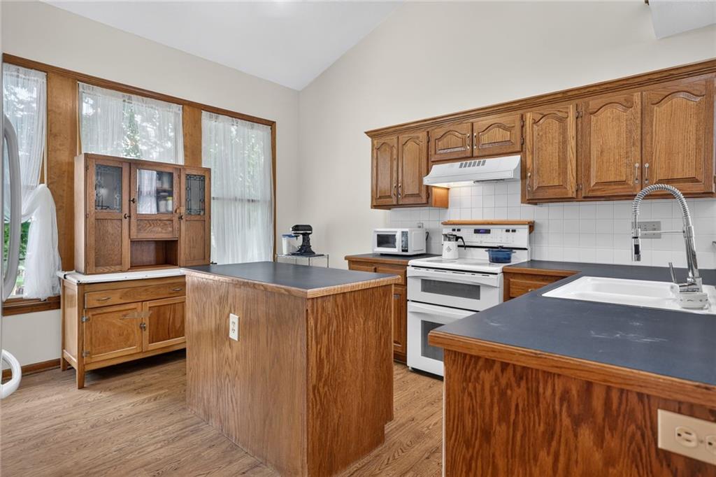 5th image of 7347 N Shannon Ave, Kansas City, MO 64152 | MLS# 2628695
