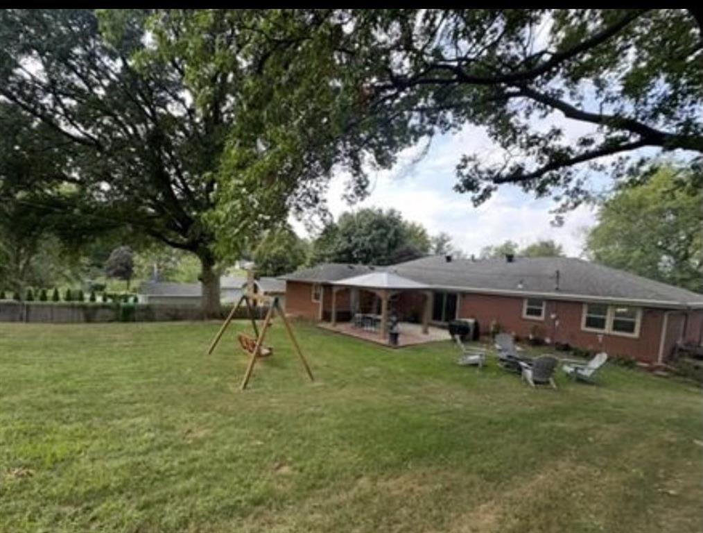 2nd image of 3128 Floral Ave, St Joseph, MO 64506 | MLS# 2628726