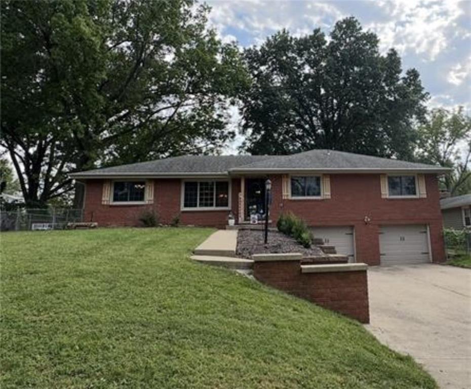 1st image of 3128 Floral Ave, St Joseph, MO 64506 | MLS# 2628726
