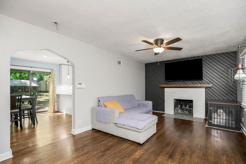 3rd image of 5228 Nieman Rd, Shawnee, KS 66203 | MLS# 2628822