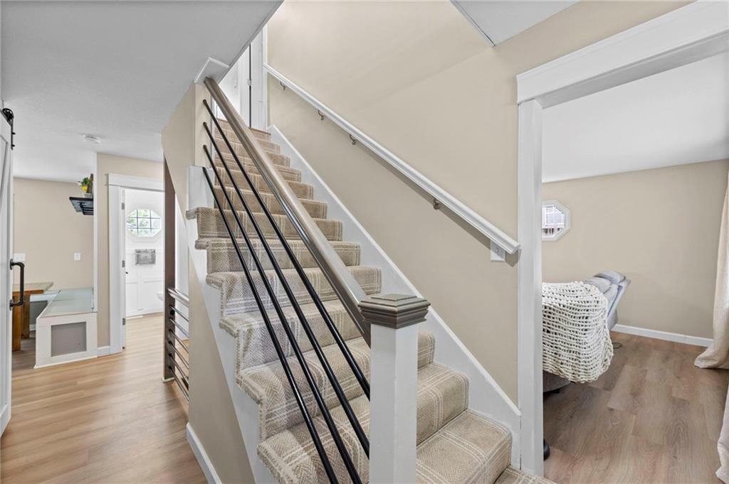 4th image of 909 E Johnston Cir, Olathe, KS 66061 | MLS# 2628873
