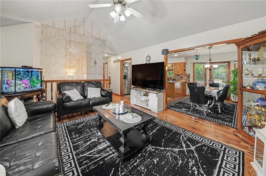 Homes for sale in Kansas City, MO | 4123 N Troost Ave, Kansas City, MO 64116 | MLS# 2628981