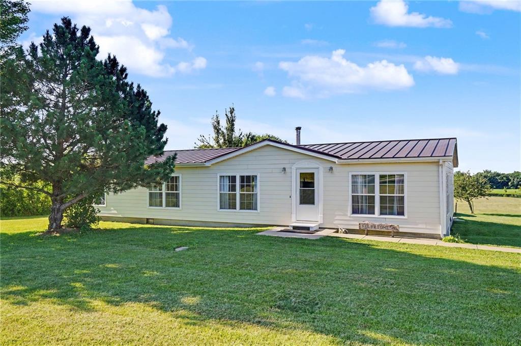 2nd image of 3762 Thomas Rd Thomas Rd, Wellsville, KS 66092 | MLS# 2629021