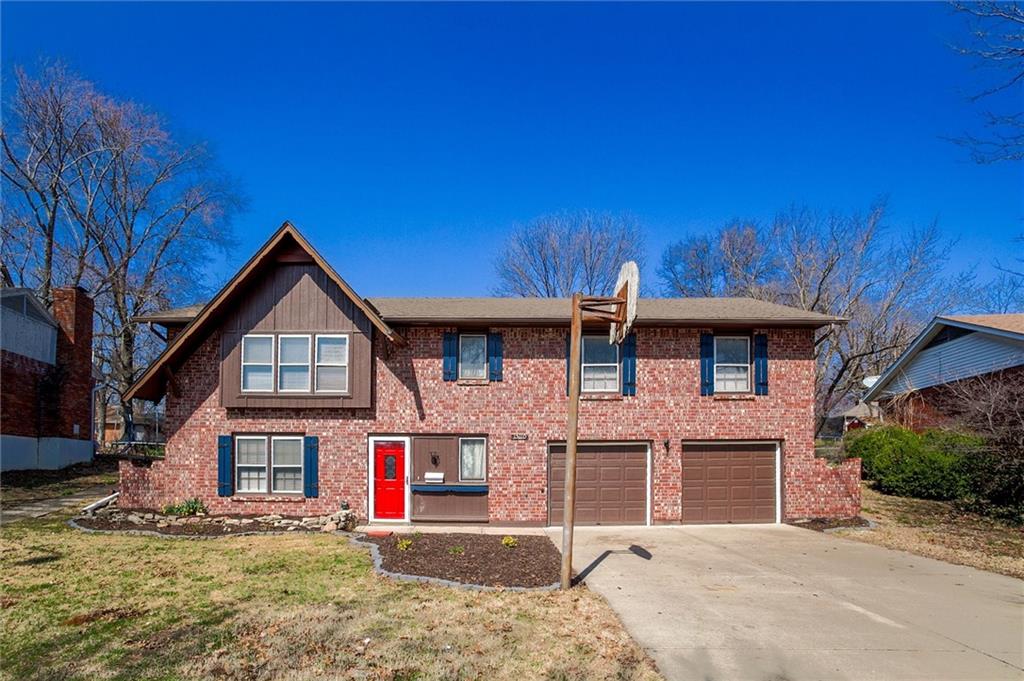 2nd image of 15110 E 43rd Pl, Independence, MO 64055 | MLS# 2629036
