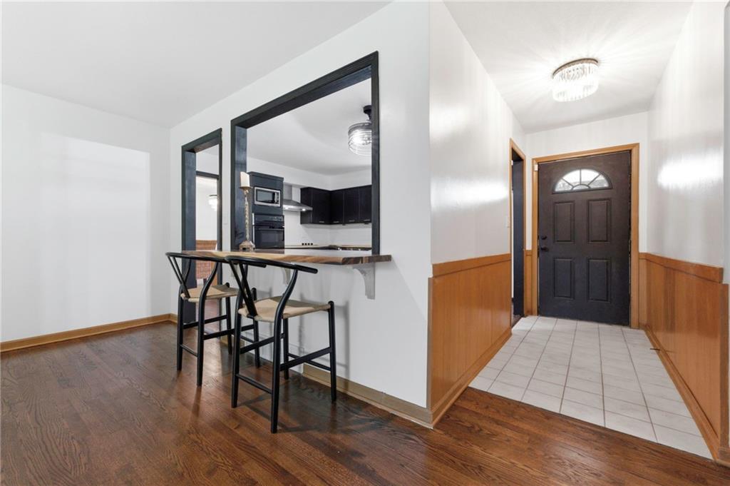 3rd image of 8304 Willow Wy, Raytown, MO 64138 | MLS# 2629092