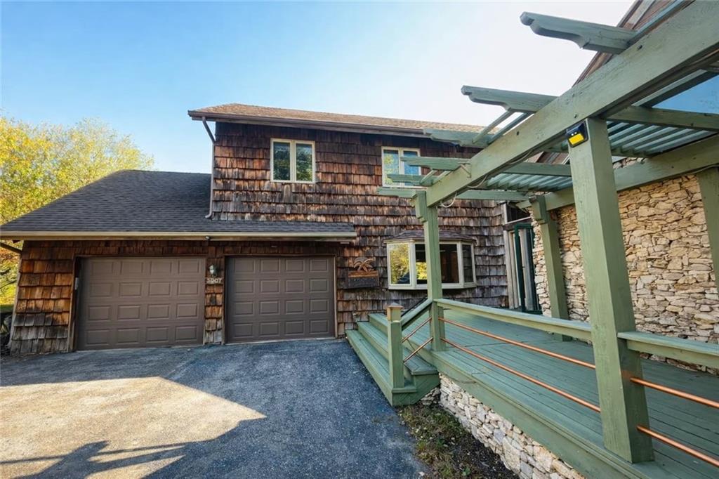 3rd image of 3907 Ne Beach Rd, Lee's Summit, MO 64064 | MLS# 2629303