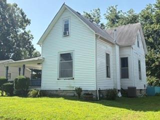 3rd image of 909 W 10Th St, Sedalia, MO 65301 | MLS# 2629538
