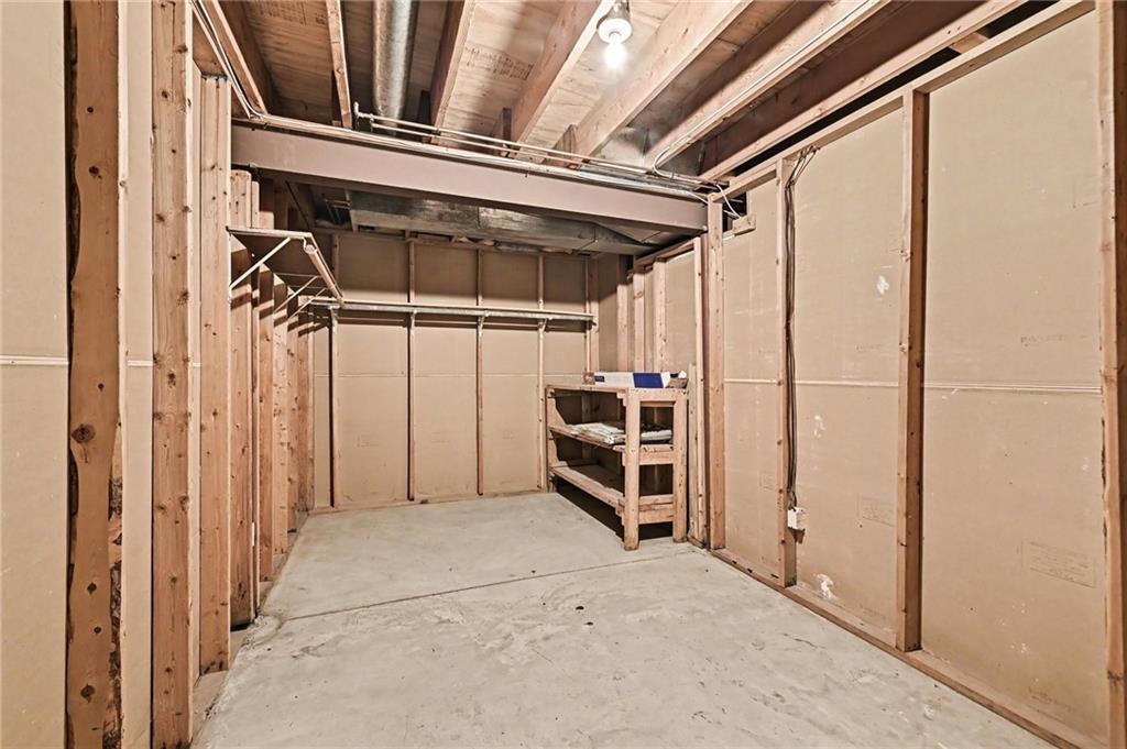 2nd image of 1125 12th St, Blue Springs, MO 64015