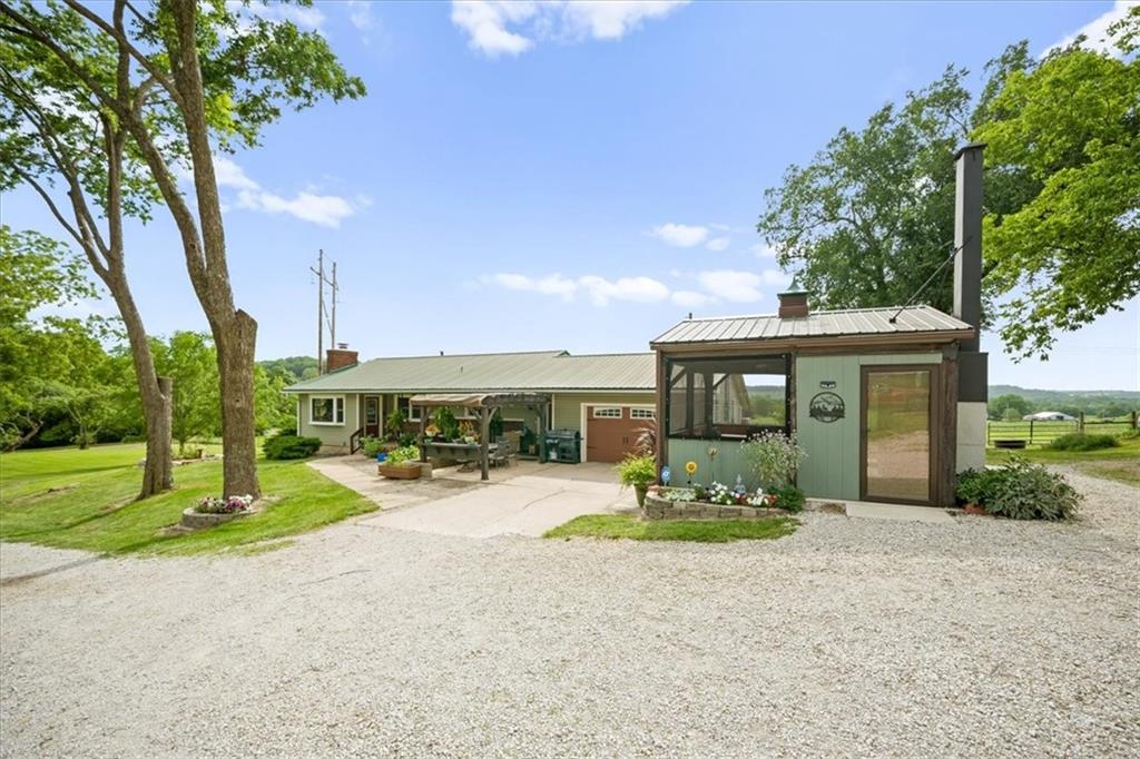 4th image of 17432 Mount Olivet Rd, Leavenworth, KS 66048 | MLS# 2629974