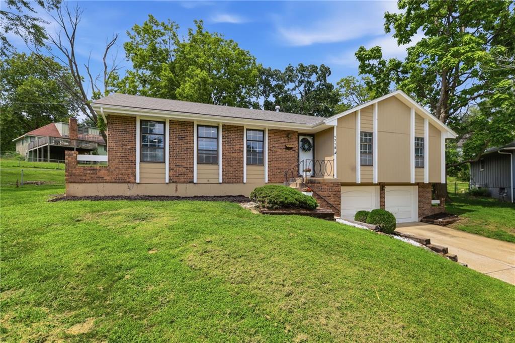 28th image of 1718 E 97th Ter, Kansas City, MO 64131 | MLS# 2629996