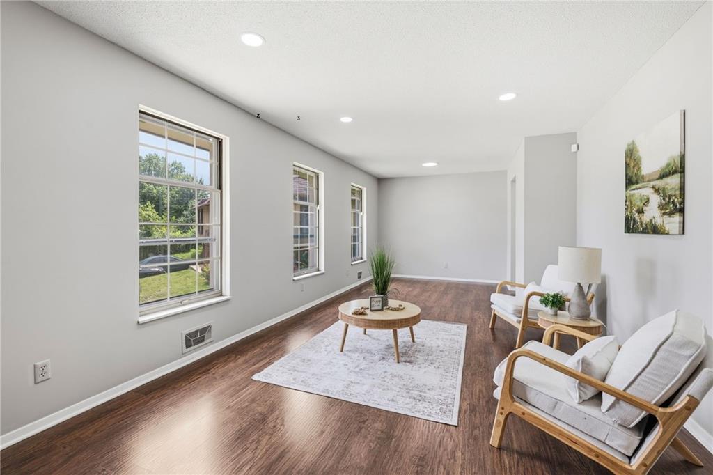 Photo 5 of Single family home for sale at 1718 E 97th Terrace, Kansas City, MO 64131 | MLS# 2629996 | Listing updated on 2026-09-06