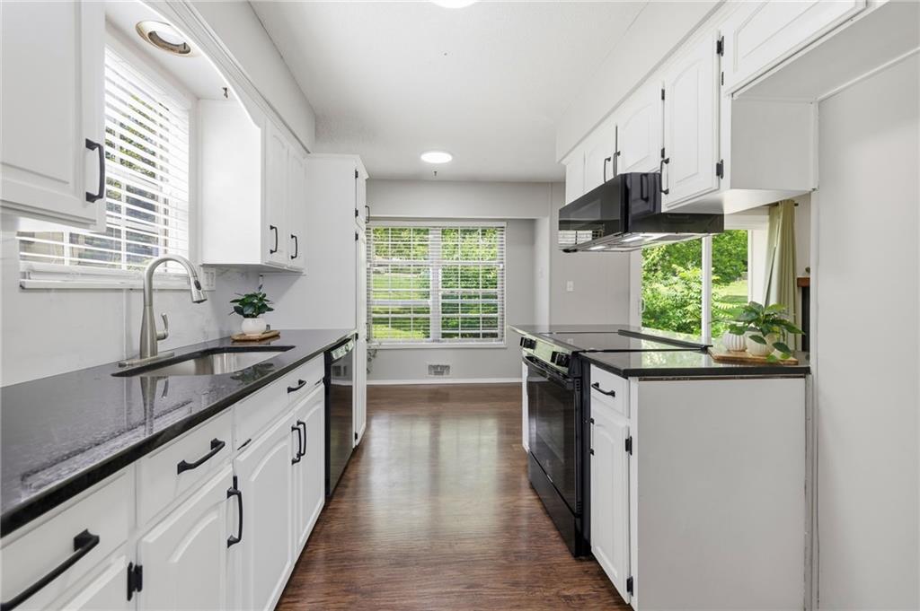 Photo 2 of Single family home for sale at 1718 E 97th Terrace, Kansas City, MO 64131 | MLS# 2629996 | Listing updated on 2026-09-06