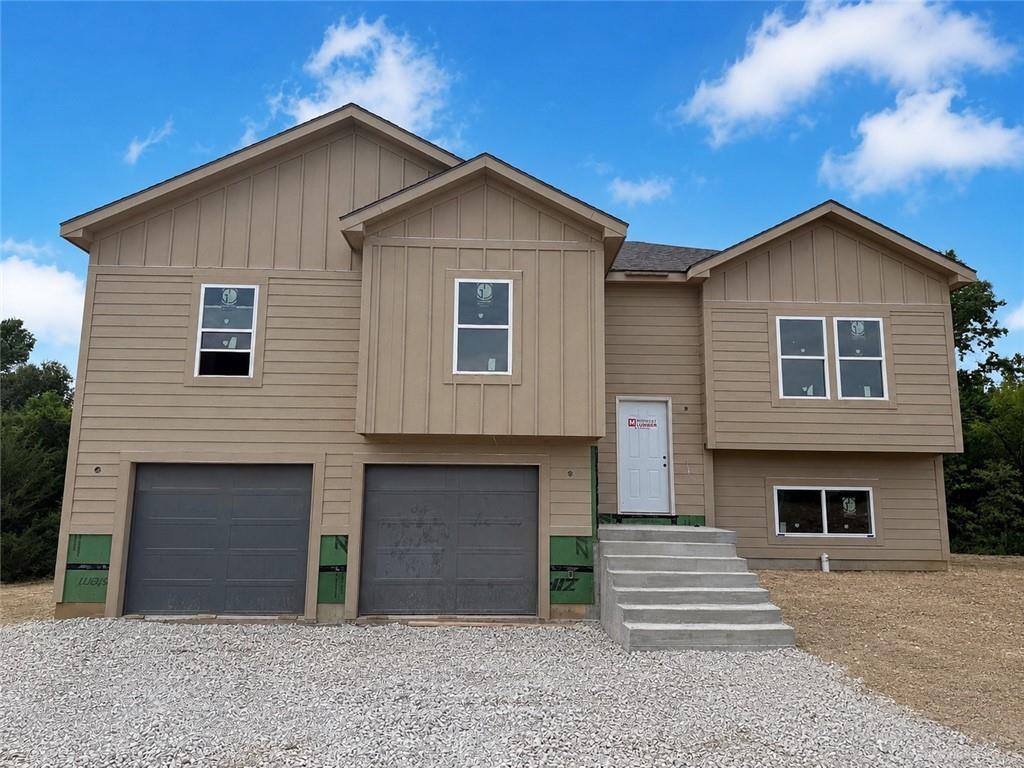 2nd image of 326 Ne 21st Rd, Warrensburg, MO 64093 | MLS# 2630016
