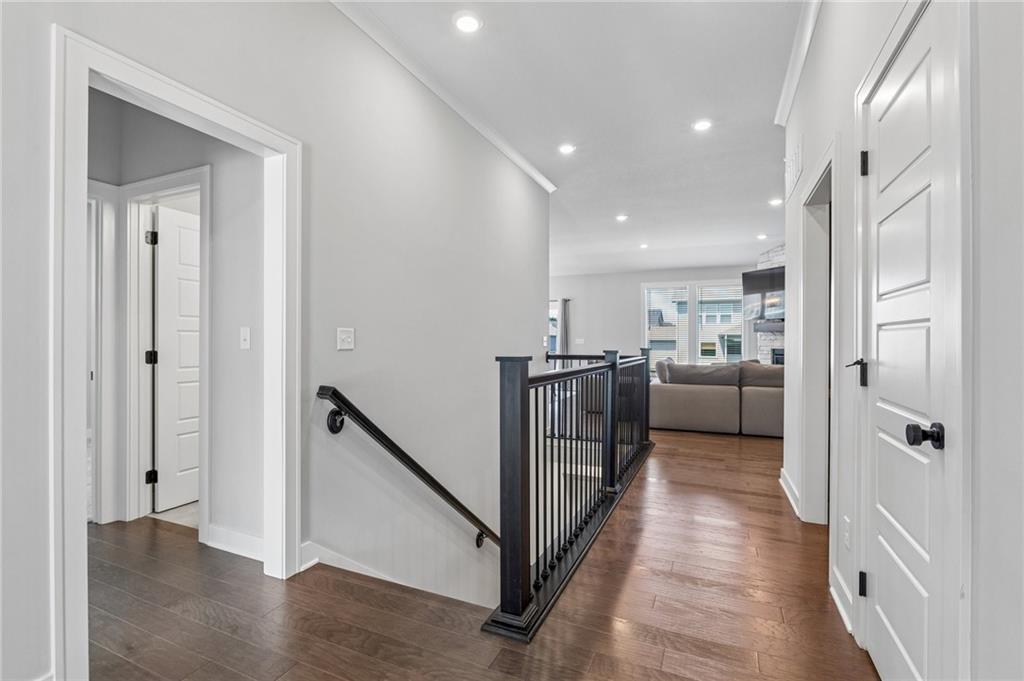 5th image of 3212 Sw Arbor Tree Dr, Lee's Summit, MO 64082 | MLS# 2630029