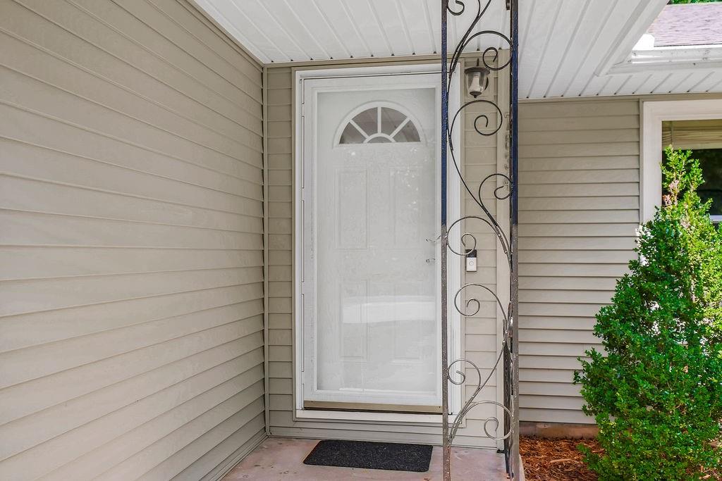 3rd image of 7834 Windsor St, Prairie Village, KS 66208 | MLS# 2630076