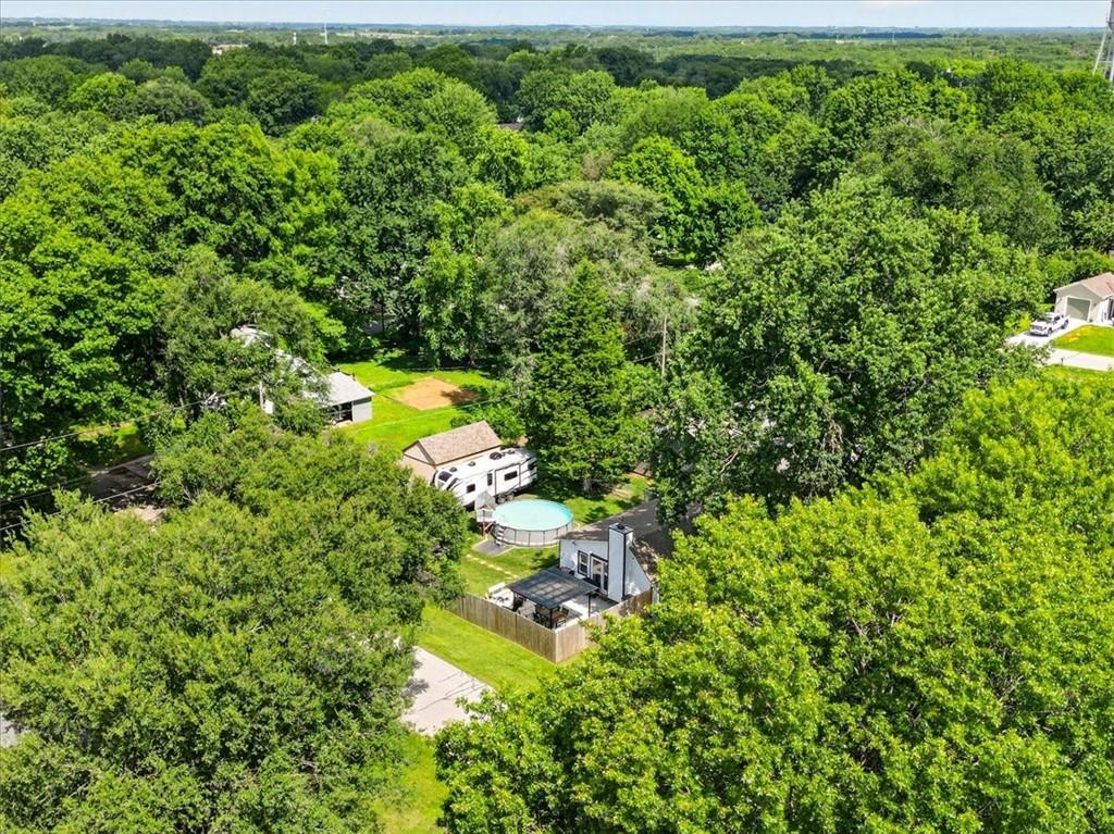 41st image of 508 S Elm St, Louisburg, KS 66053 | MLS# 2630078
