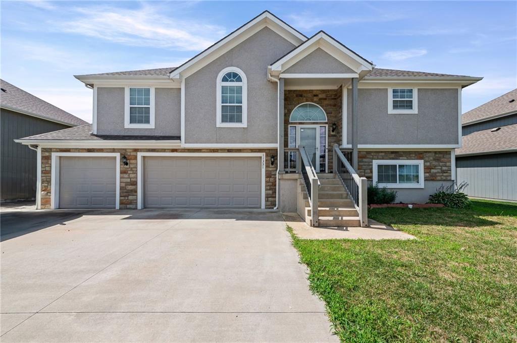 1st image of 11331 Yecker Ave, Kansas City, KS 66109 | MLS# 2630108